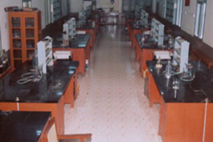 Sarada Vilas College, Mysore Chemistry Laboratory of Sarada Vilas College Mysore